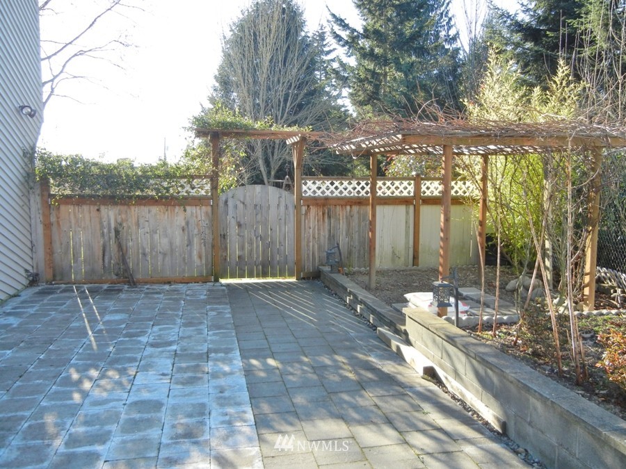 17219 109th Place Southeast Renton, WA 98055 - Photo 14 of 15 Gallery Image 14