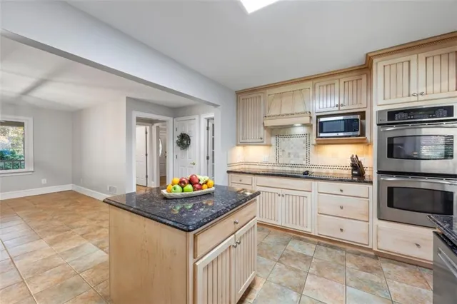 $824,900 | 2904 Westwood Trail, Gainesville, GA 30506