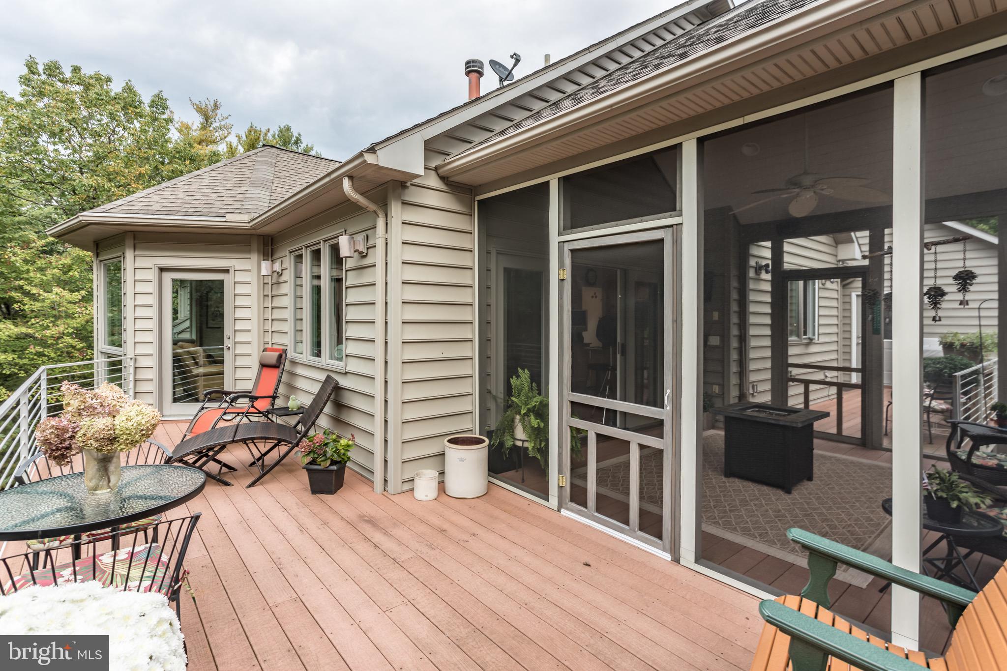 564 Montevideo Road Berkeley Springs, WV 25411 - Photo 50 of 71 Deck