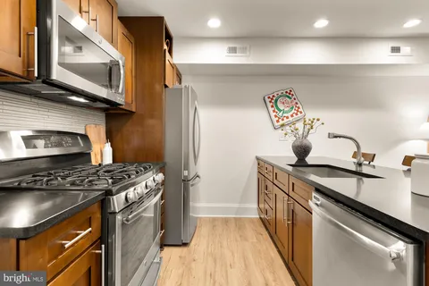 $279,000 | 1523 1st Street Northwest, Unit A, Washington, DC 20001