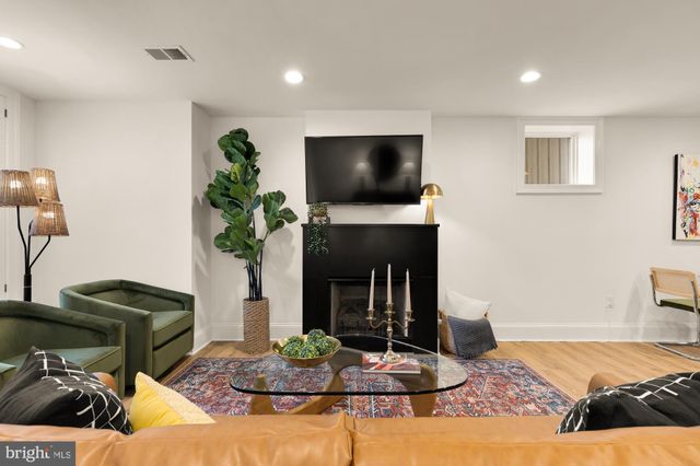 $279,000 | 1523 1st Street Northwest, Unit A, Washington, DC 20001