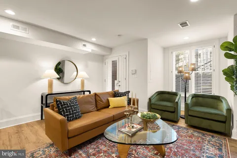 $279,000 | 1523 1st Street Northwest, Unit A, Washington, DC 20001