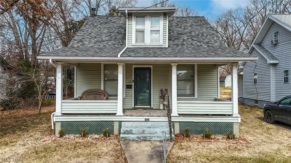 $174,900 | 207 Kenwood Street, Marietta, OH 45750