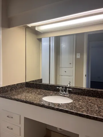 $1,075 | 5123 Del Monte Drive, Unit 1, Houston, TX 77056