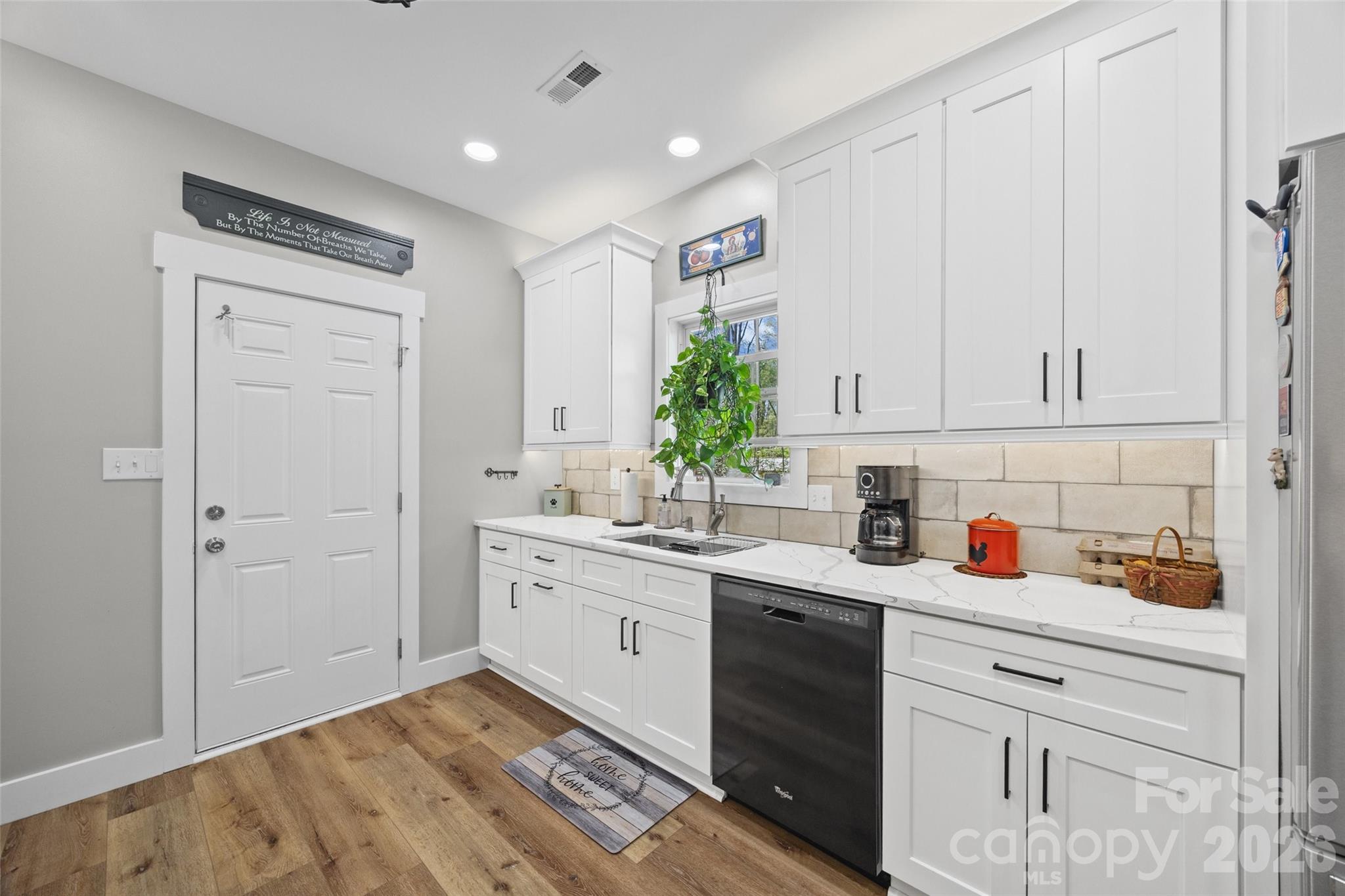 2865 Jim McCarter Road Clover, SC 29710 - Photo 10 of 34