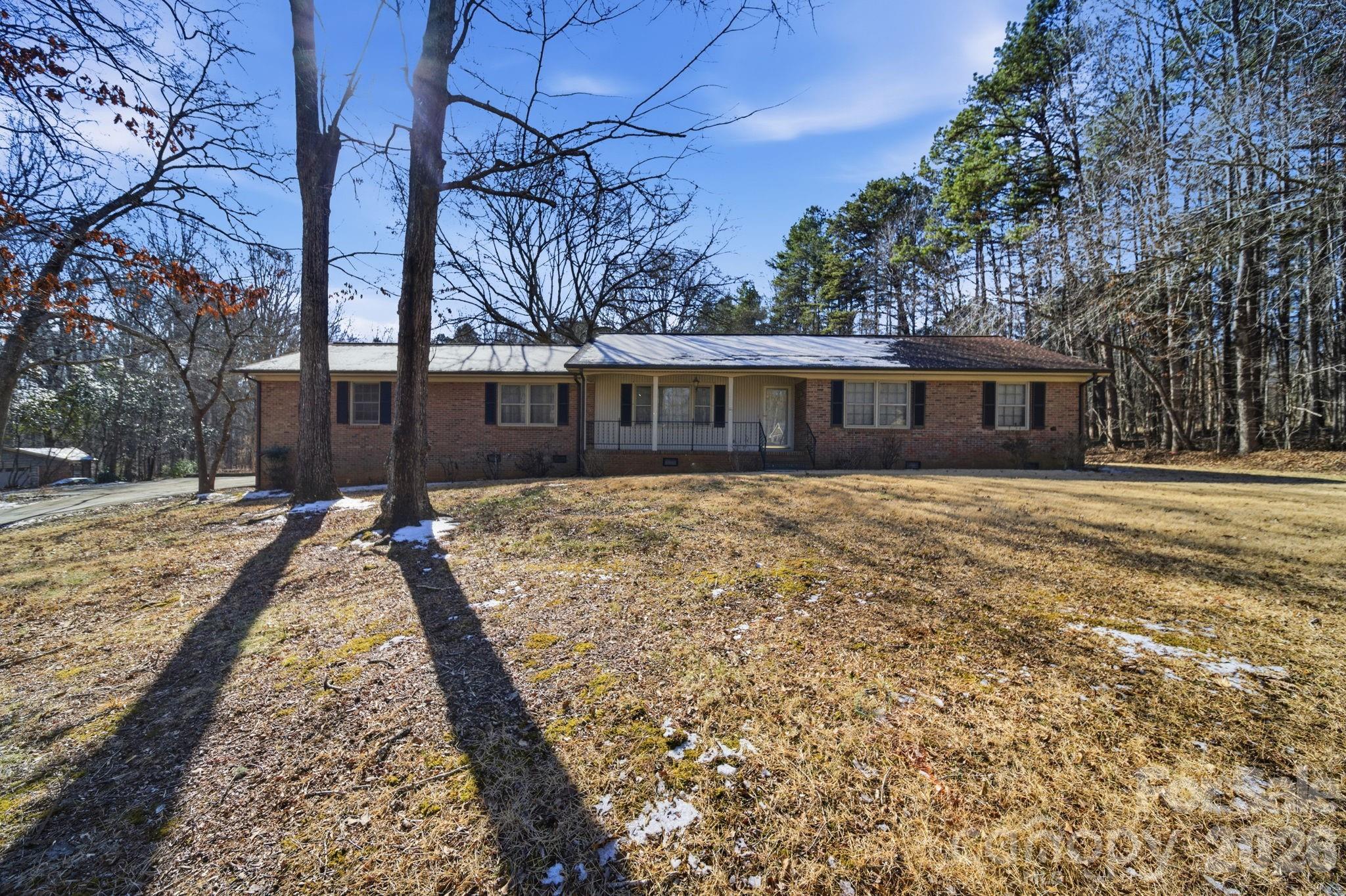 1889 Berrywood Lane Clover, SC 29710 - Photo 2 of 34