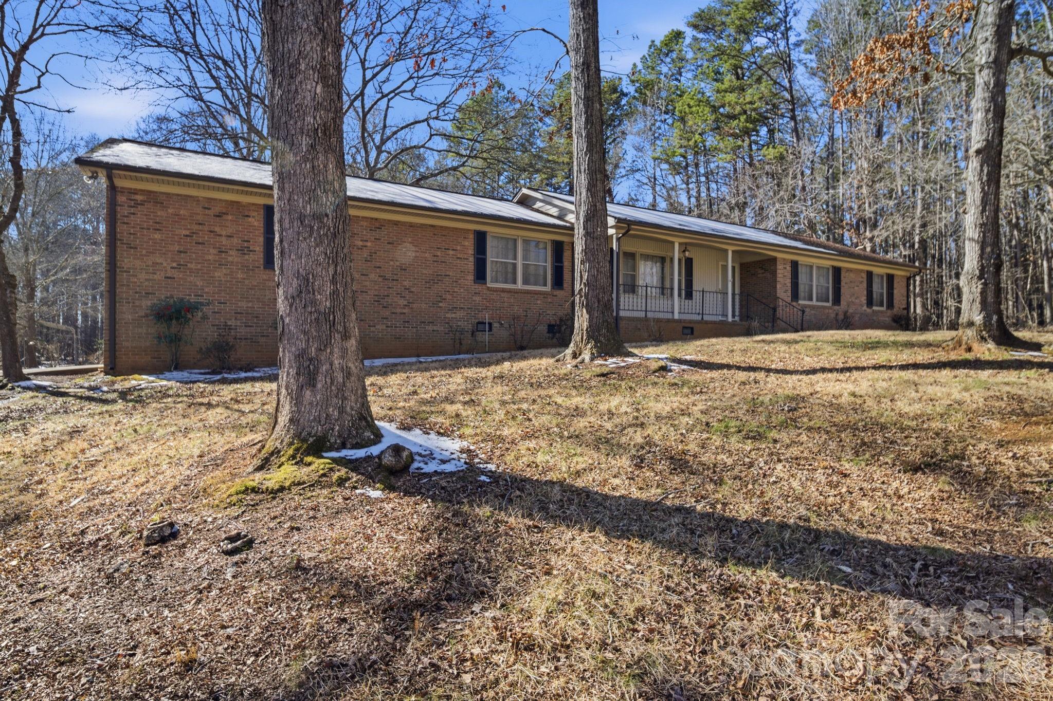 1889 Berrywood Lane Clover, SC 29710 - Photo 4 of 34