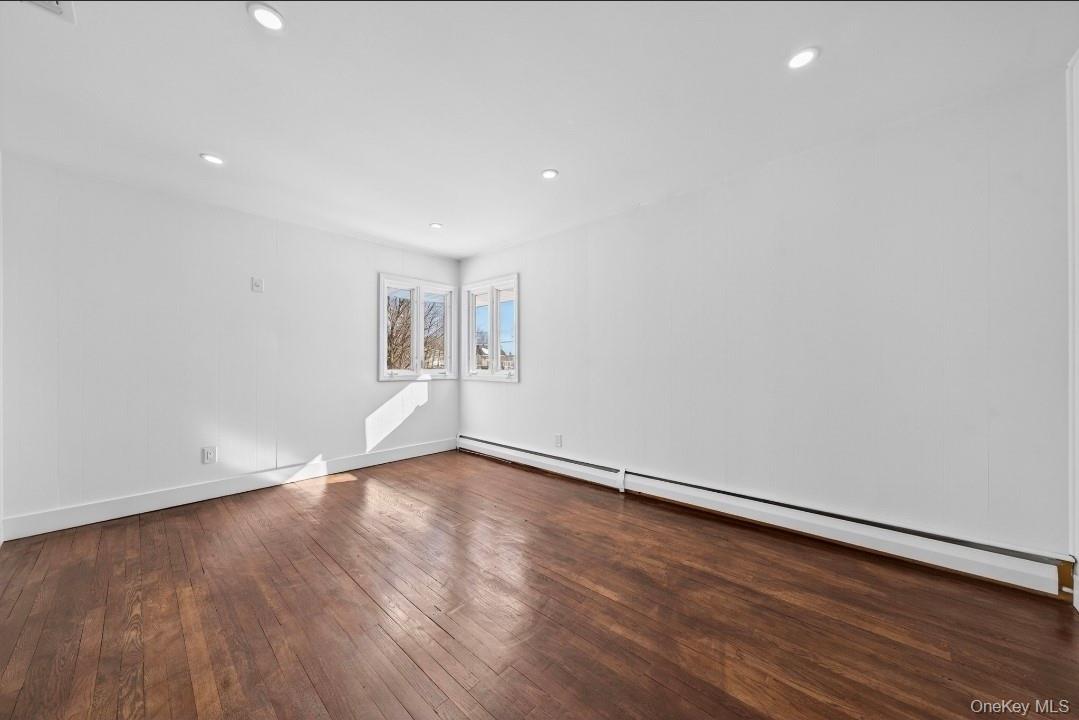 8 White Birch Lane Commack, NY 11725 - Photo 16 of 37