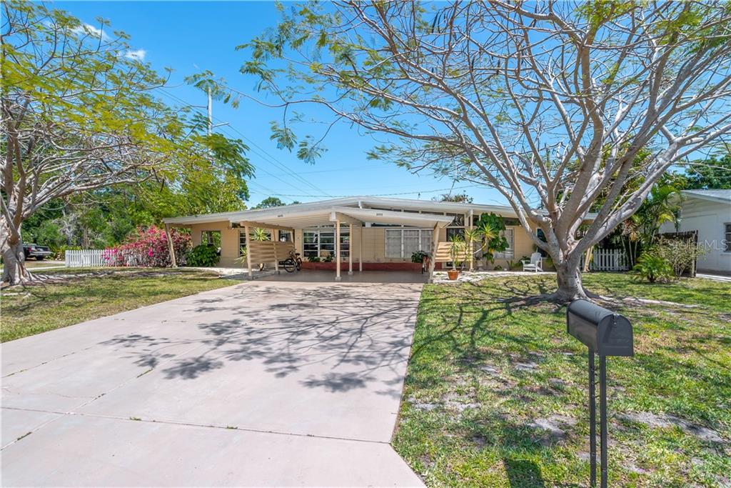 2005 Tetlow Place Sarasota, FL 34239 - Photo 1 of 1