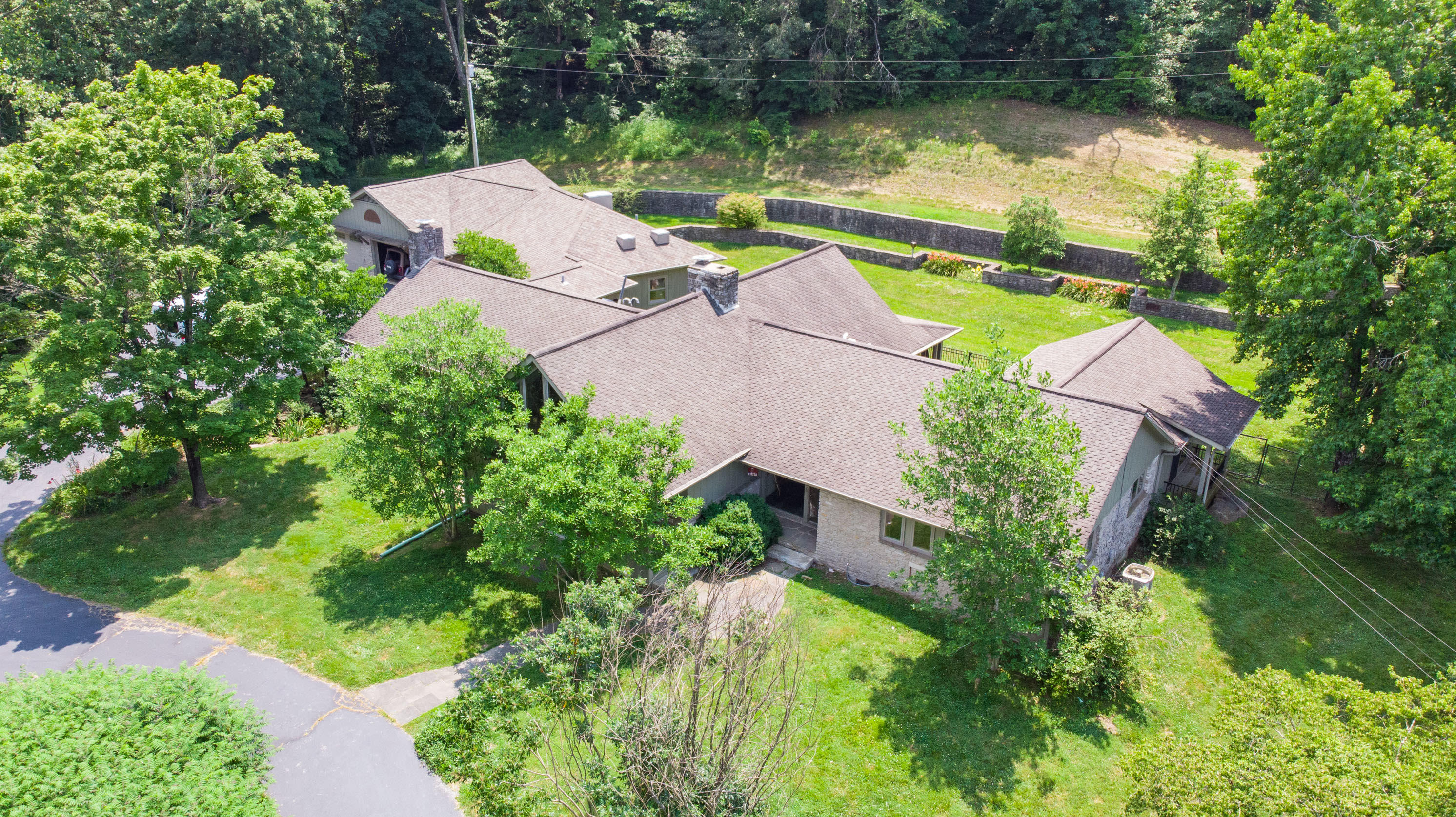 445 River Road Dunnville, KY 42528 - Photo 2 of 67 20200706-445-River-Rd-tarter-drone-realt