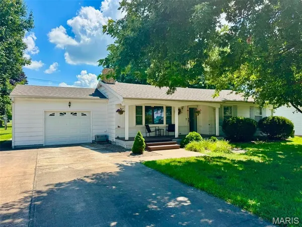 $175,900 | 311 Meadow Drive, Monroe City, MO 63456