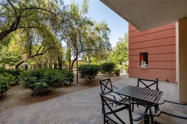 $2,600 | 30 Strada Di Villaggio, Unit 118, Henderson, NV 89011