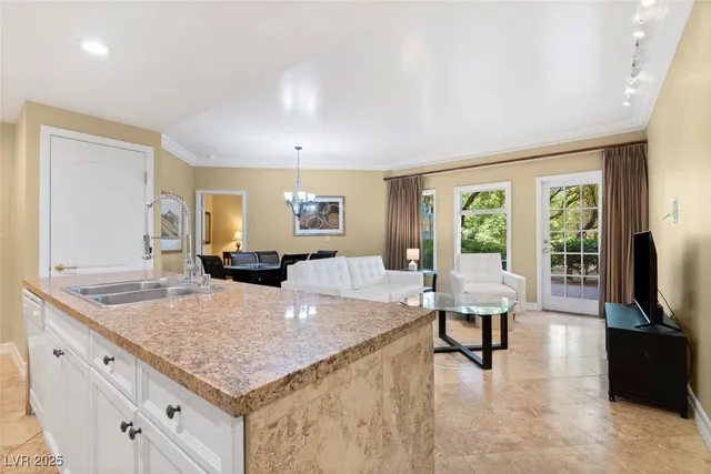 $2,600 | 30 Strada Di Villaggio, Unit 118, Henderson, NV 89011