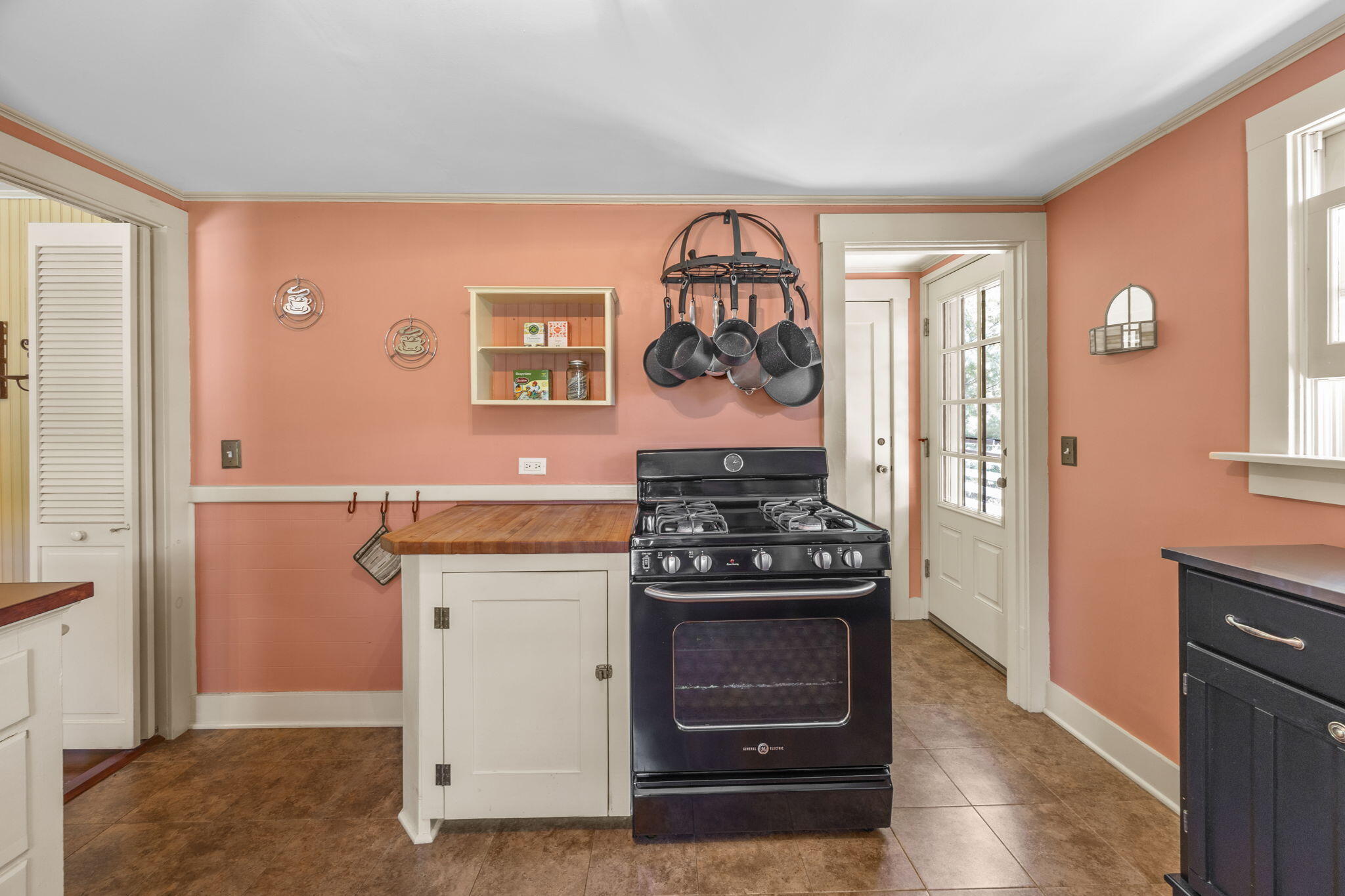 78 Shore Road Truro, MA 02666 - Photo 11 of 44 10-web-or-mls-78-shore-rd