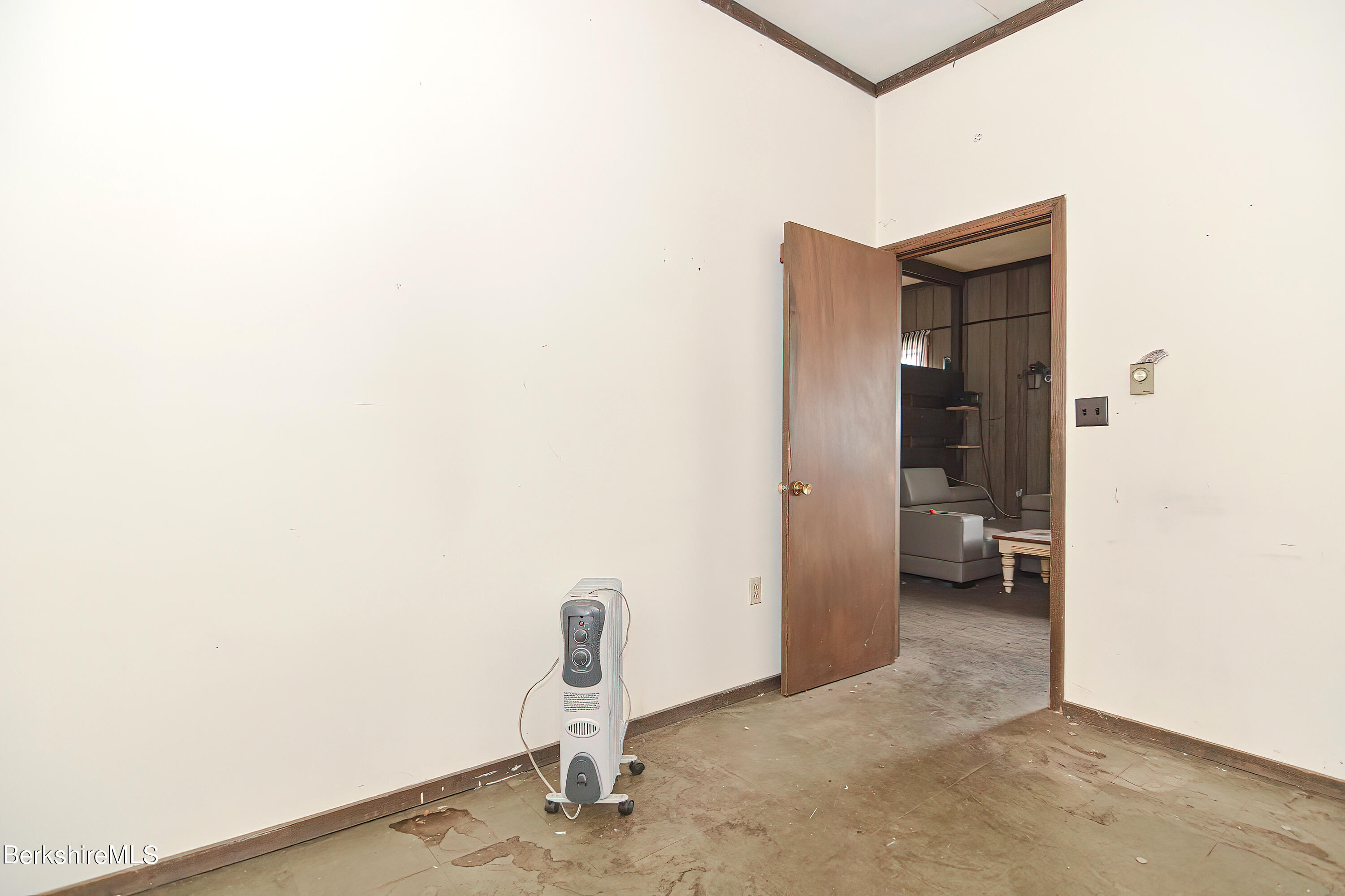 72 Jackson Road Savoy, MA 01256 - Photo 8 of 42 a view of empty room