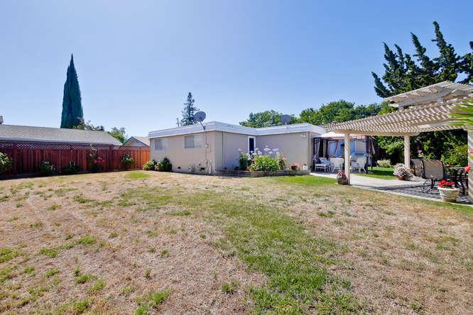3795 Bucknall Road Campbell, CA 95008 - Photo 36 of 39 Gallery Image 36
