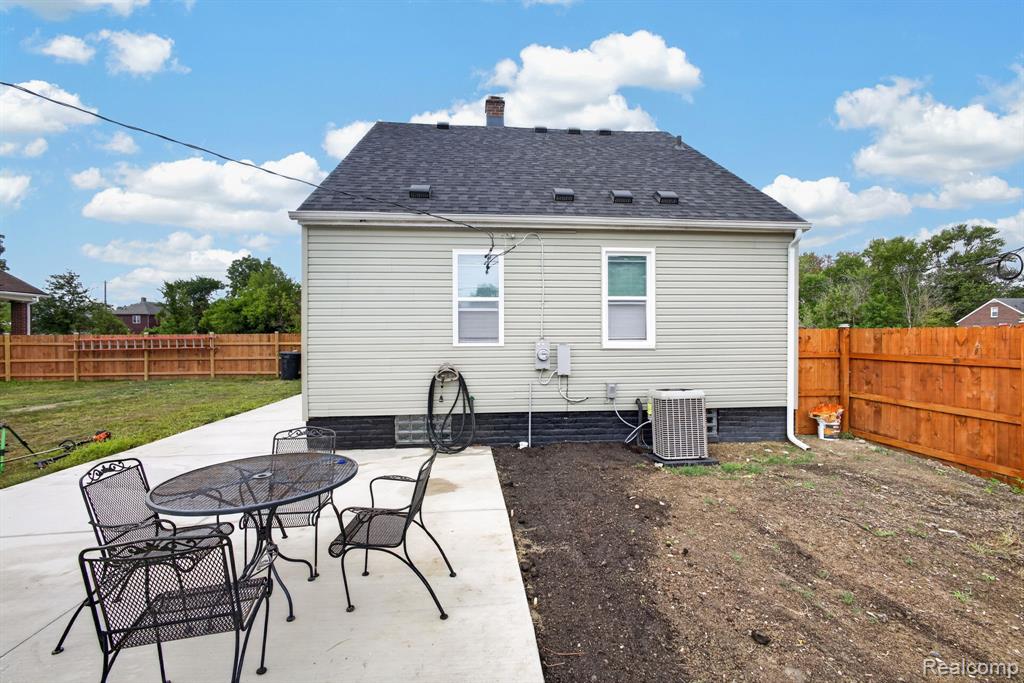 3708 Nottingham Road Detroit, MI 48224 - Photo 29 of 30 Gallery Image 29