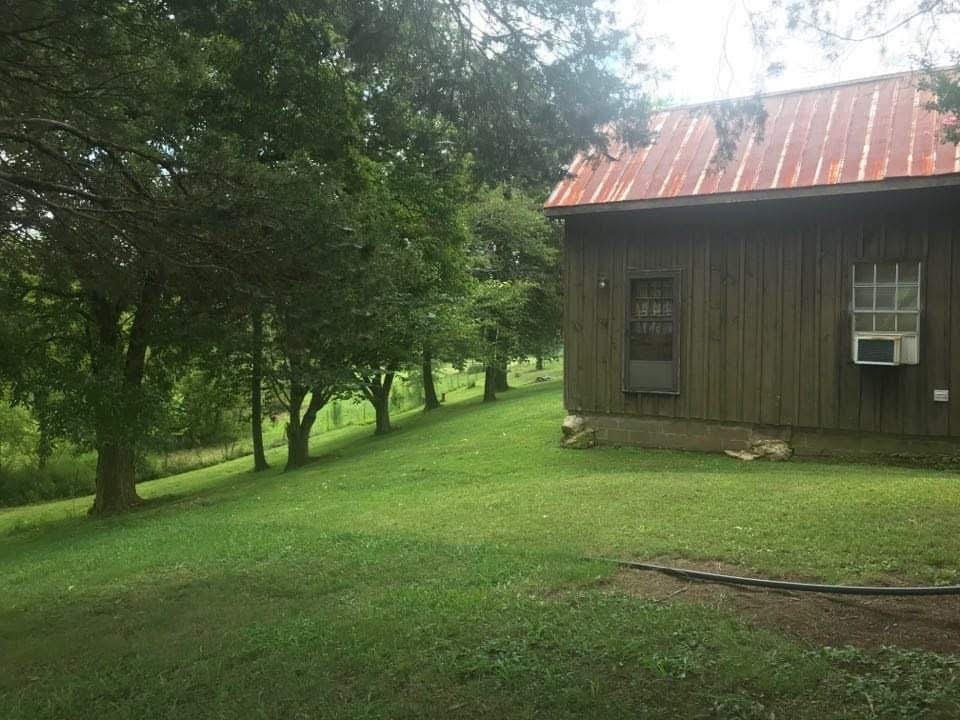 182 County Road 65 Riceville, TN 37370 - Photo 9 of 37 Gallery Image 9