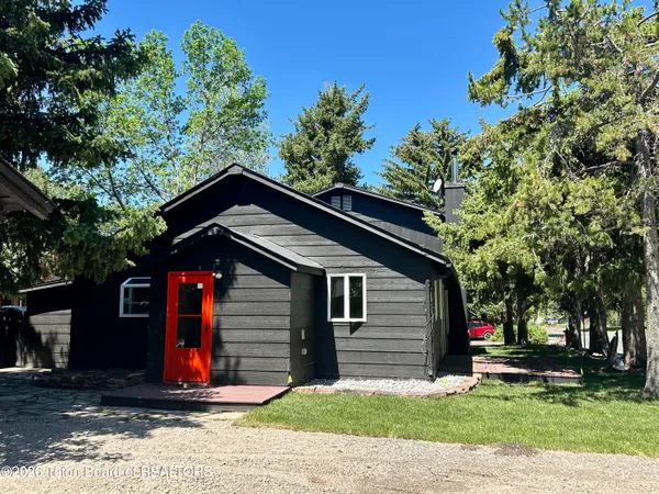 $2,100,000 | 500 East Kelly Avenue, Jackson, WY 83001