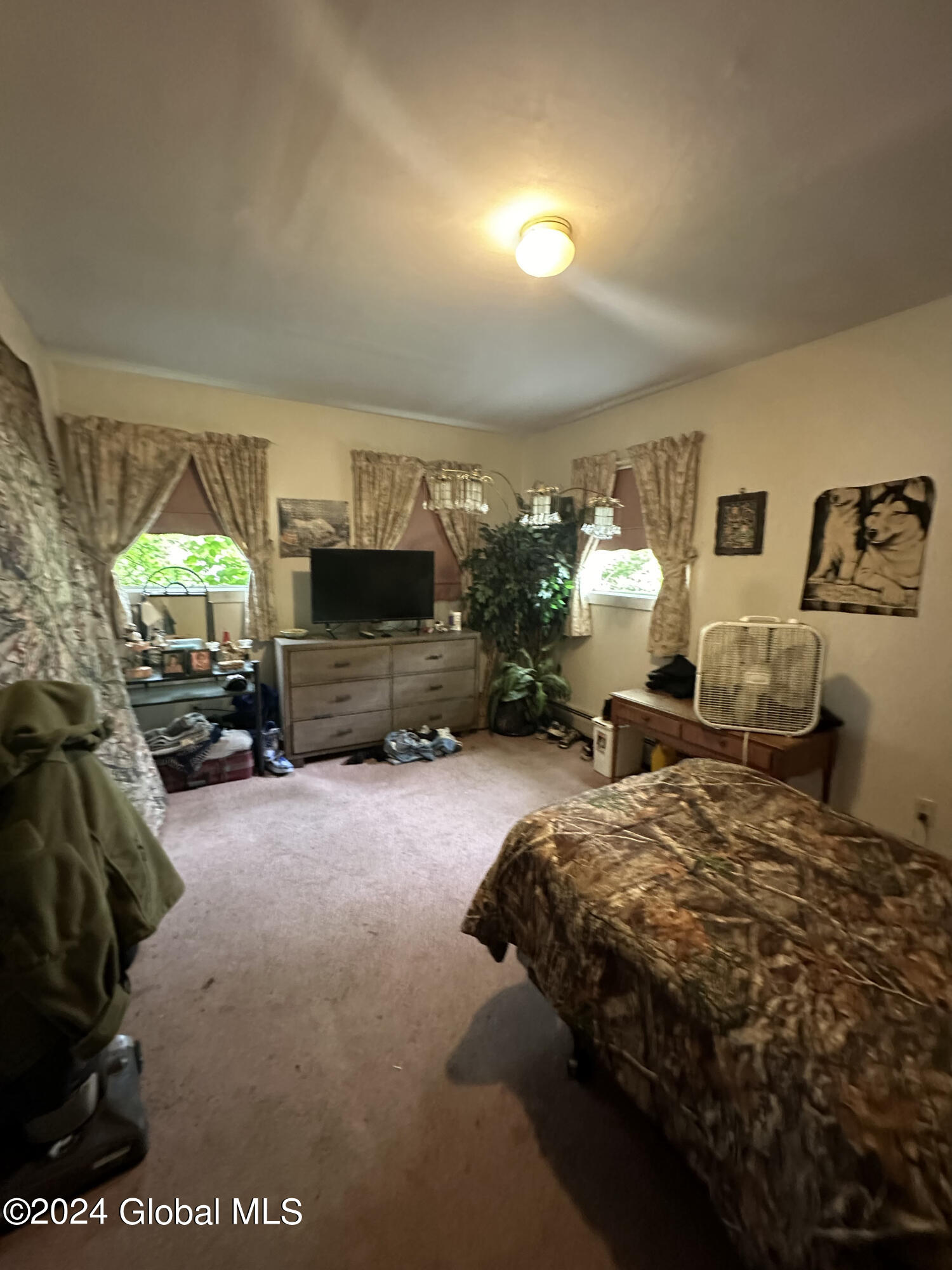 130 Spring Street Gloversville, NY 12078 - Photo 40 of 72 IMG_9677