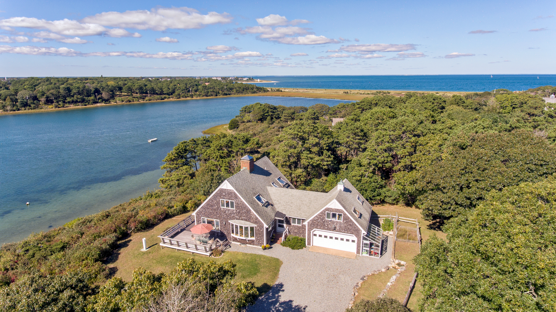 24 Litchfield Road Edgartown, MA 02539 - Photo 4 of 18