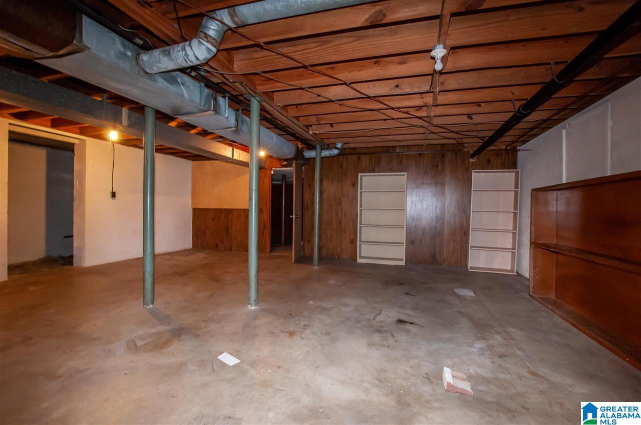 1016 Sunhill Road Northwest Birmingham, AL 35215 - Photo 27 of 32