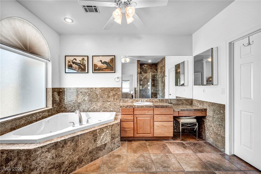 12652 Kyle Canyon Road Las Vegas, NV 89166 - Photo 31 of 50 primary bath