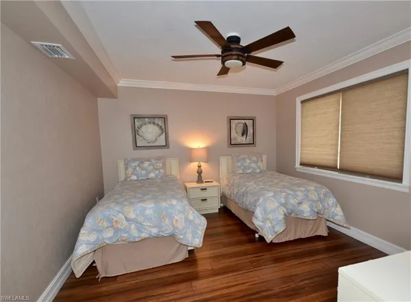 $17,000 | 10851 Gulf Shore Drive, Unit 1402, Naples, FL 34108