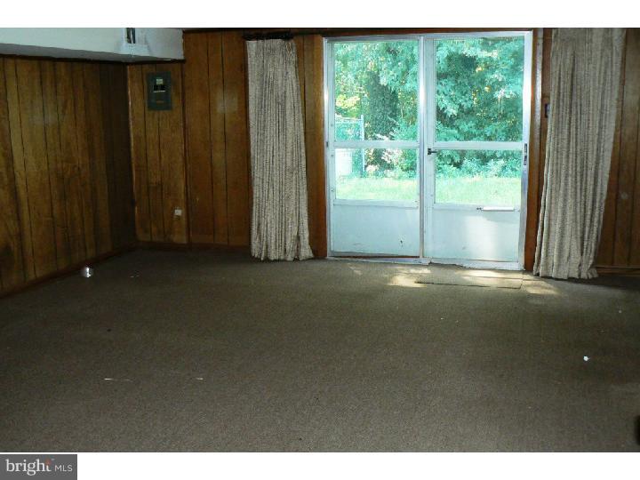 3246 Rhett Road Philadelphia, PA 19154 - Photo 11 of 18