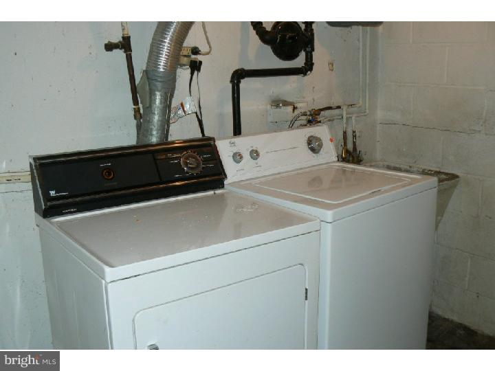 3246 Rhett Road Philadelphia, PA 19154 - Photo 12 of 18