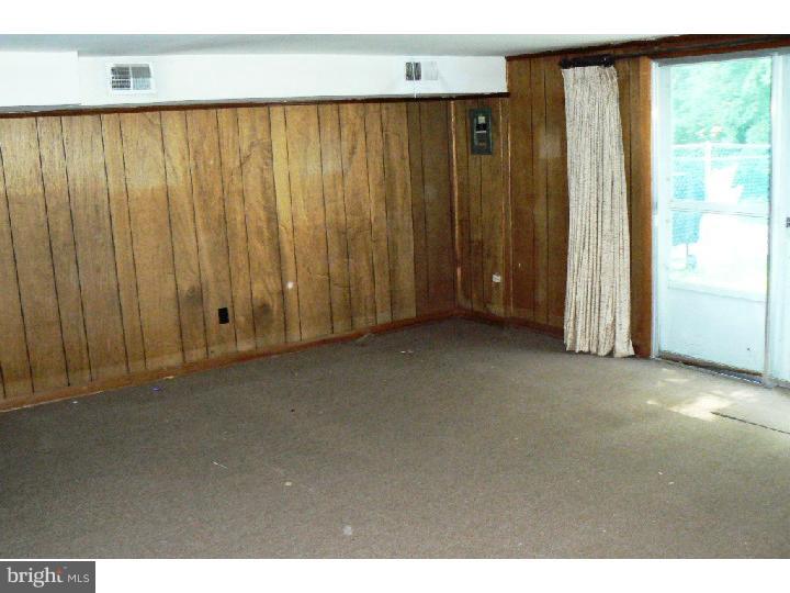 3246 Rhett Road Philadelphia, PA 19154 - Photo 10 of 18