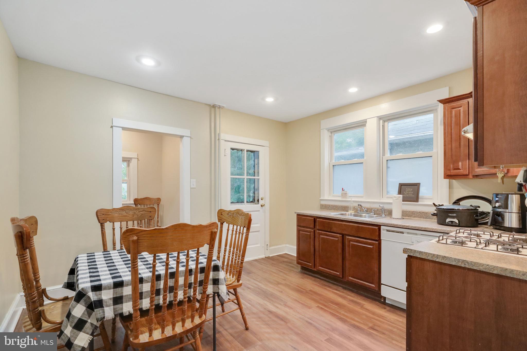 115 Kossuth Street Riverside, NJ 08075 - Photo 13 of 31