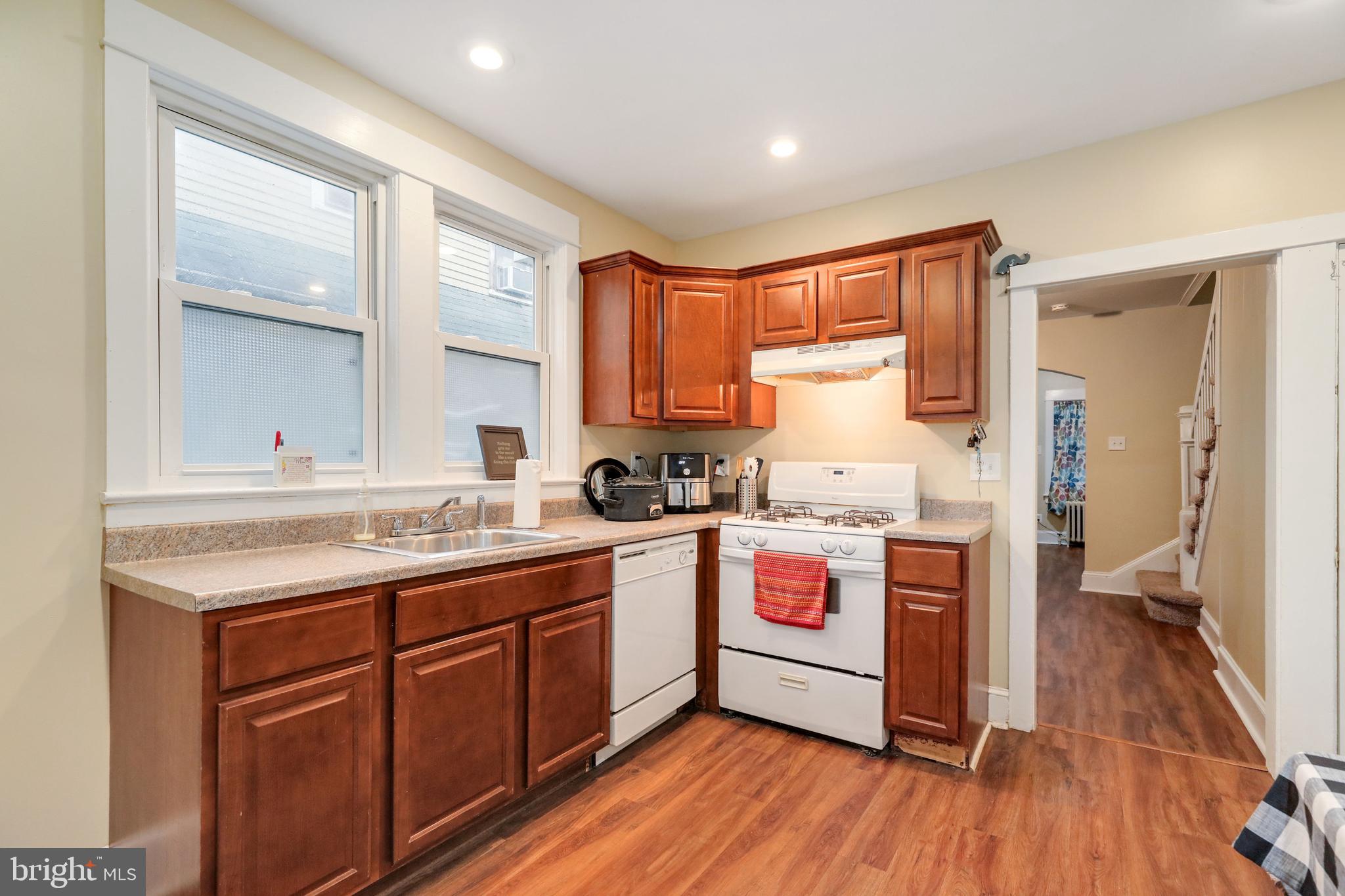 115 Kossuth Street Riverside, NJ 08075 - Photo 17 of 31