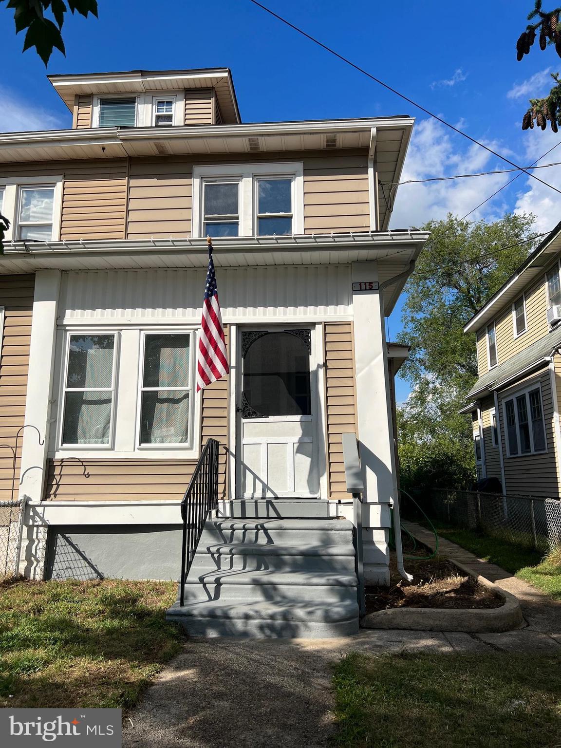 115 Kossuth Street Riverside, NJ 08075 - Photo 3 of 31