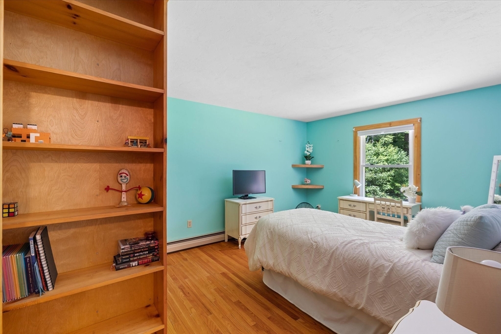 36 Heywood Road Sterling, MA 01564 - Photo 16 of 37