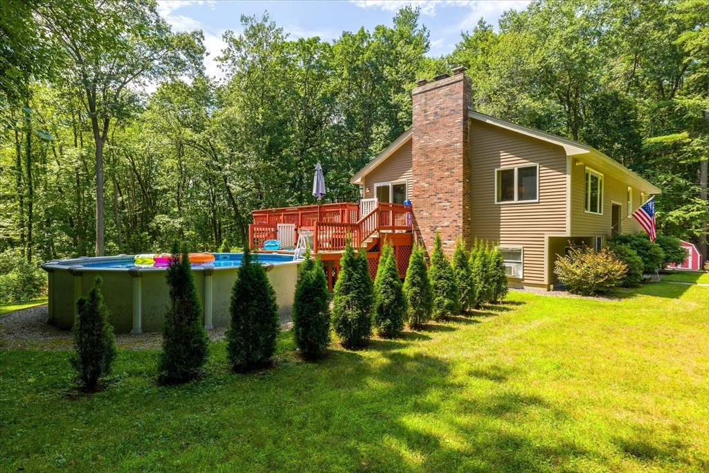 36 Heywood Road Sterling, MA 01564 - Photo 3 of 37