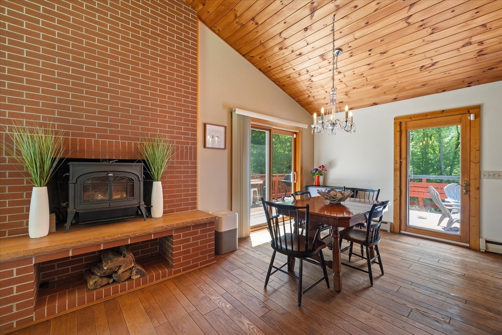 36 Heywood Road Sterling, MA 01564 - Photo 7 of 37