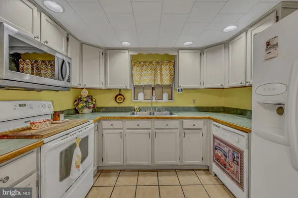 $230,000 | 406 Reyburn Road, Shickshinny, PA 18655