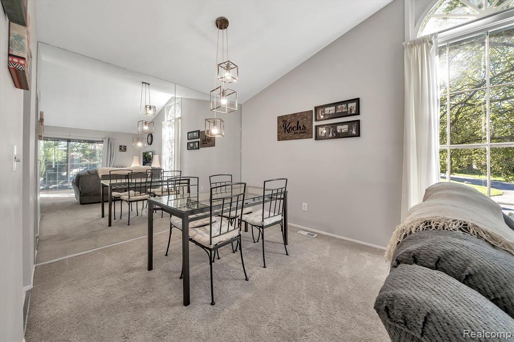 1373 Autumn Lane Rochester Hills, MI 48306 - Photo 11 of 33