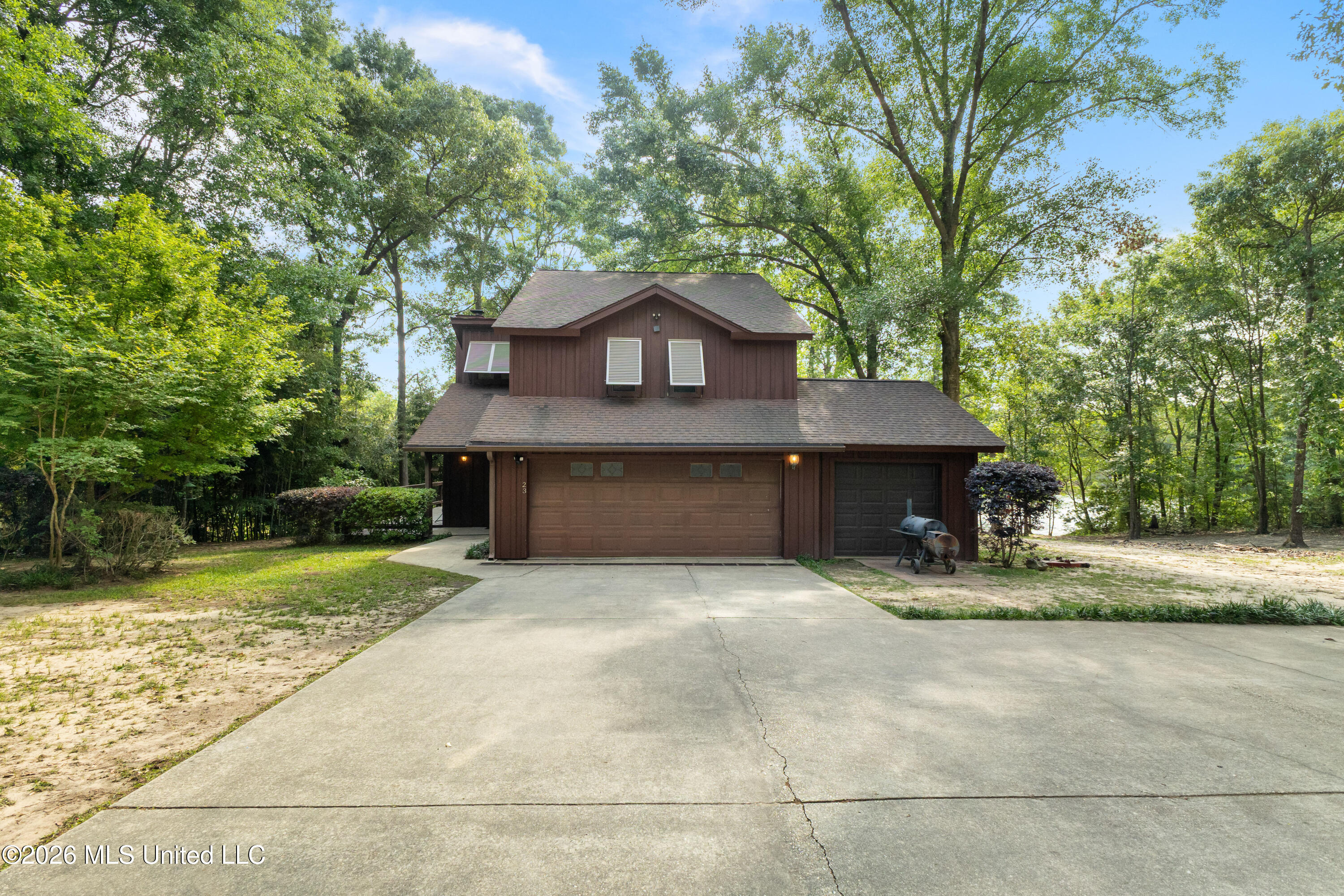 23 Scenic Point Lumberton, MS 39455 - Photo 1 of 56 23_Scenic_Point-1