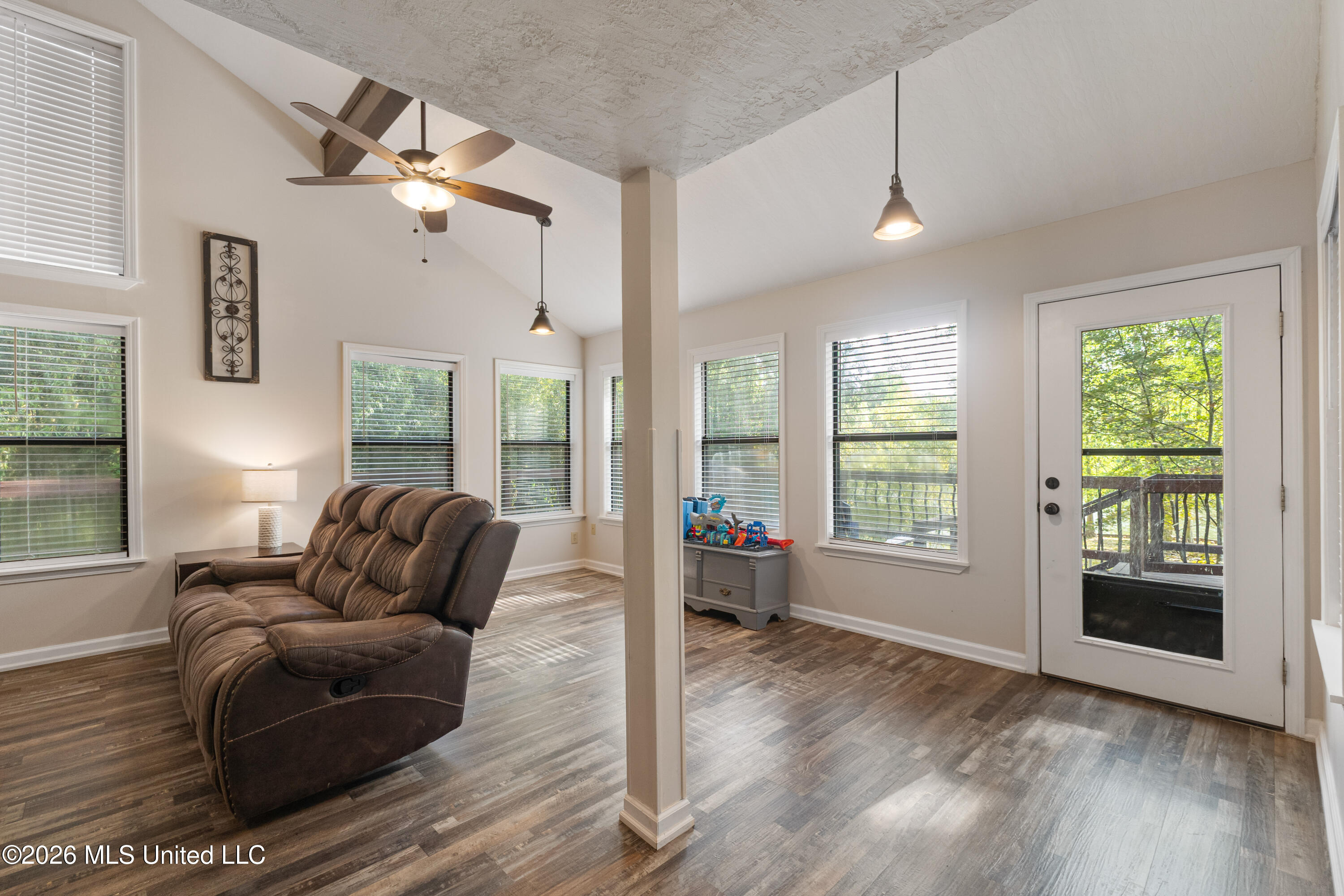23 Scenic Point Lumberton, MS 39455 - Photo 13 of 56 23_Scenic_Point-13