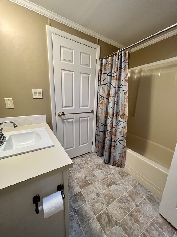 42 Castle Road, Unit 199 Attleboro, MA 02703 - Photo 15 of 19 Gallery Image 15