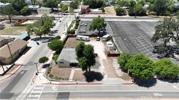 $890,000 | 2103 Riverside Avenue, Paso Robles, CA 93446