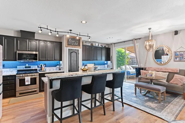 $799,000 | 408 Griffin Way, Winters, CA 95694