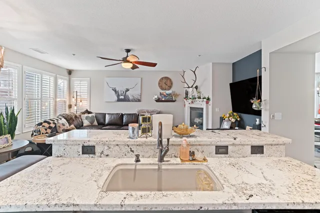 $799,000 | 408 Griffin Way, Winters, CA 95694