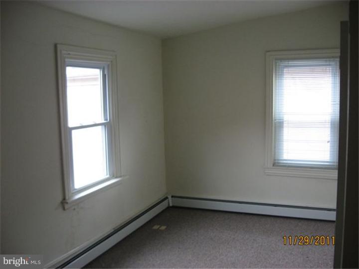 75 North Main Street Spring City, PA 19475 - Photo 8 of 11 Unit #3