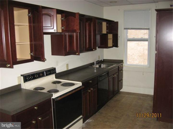 75 North Main Street Spring City, PA 19475 - Photo 10 of 11 Unit #3