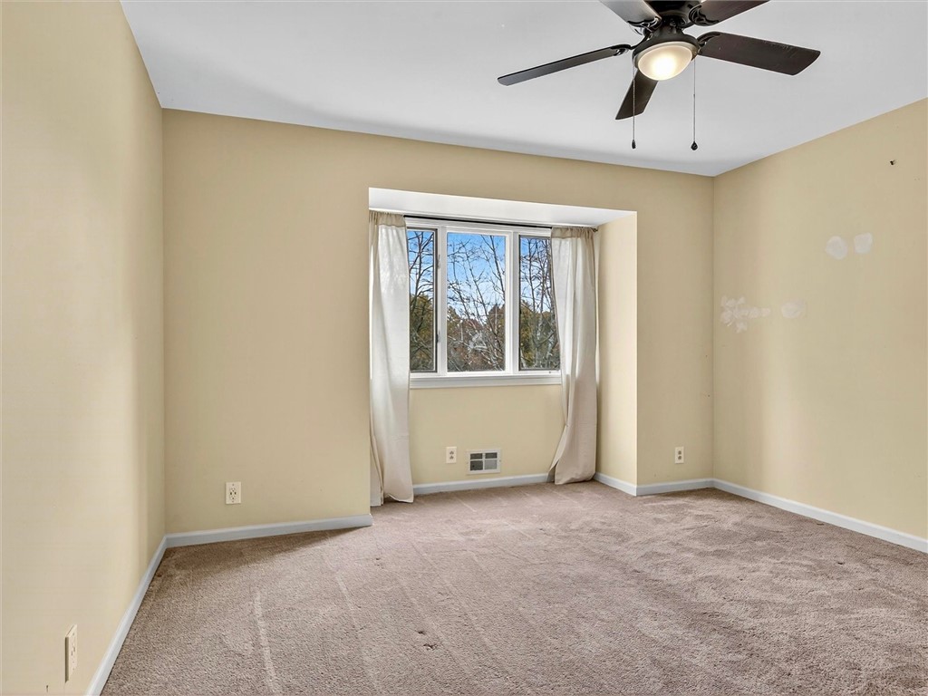 1855 North Union Street Parma, NY 14559 - Photo 28 of 49 2nd floor bedroom