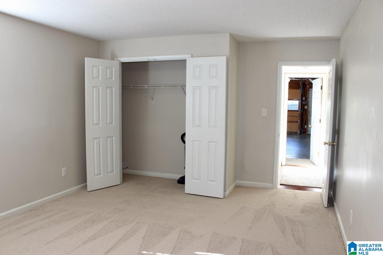 1058 Independence Court Alabaster, AL 35007 - Photo 25 of 35
