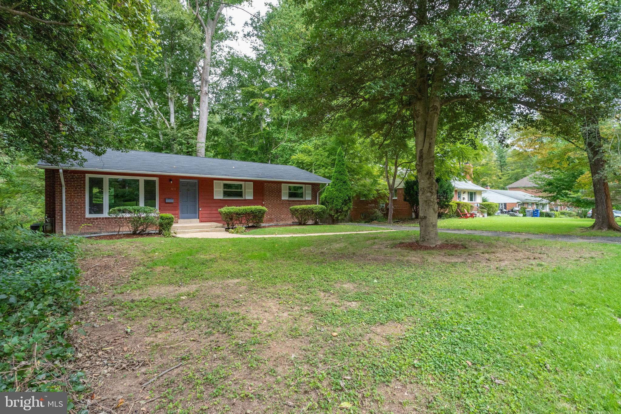 7010 Raleigh Road Annandale, VA 22003 - Photo 6 of 69